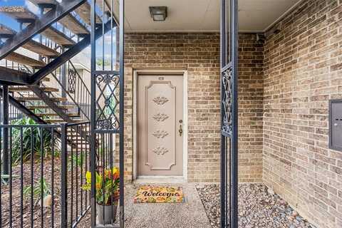 Harlanwood Drive, Fort Worth, TX 76109