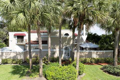 Village Dr, Delray Beach, FL 33445