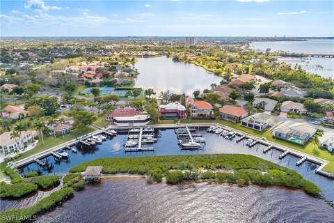 Island Circle, Fort Myers, FL 33919