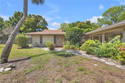 Island Circle, Fort Myers, FL 33919