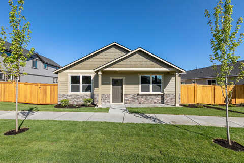 Sw Lava Avenue, Redmond, OR 97756