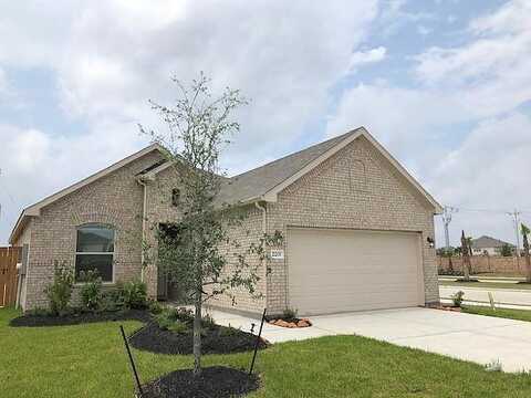 Falling Brook Drive, Baytown, TX 77521