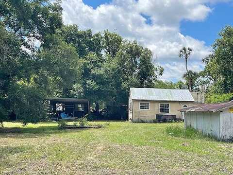 Colby Place, Mount Plymouth, FL 32776