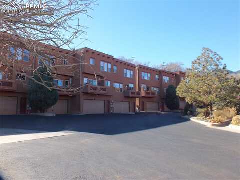 Santa Fe Place, Manitou Springs, CO 80829