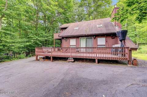 Avoy Place, Lake Ariel, PA 18436