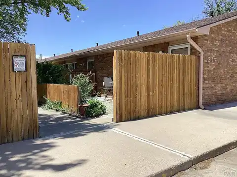 N 16Th St # B, Canon City, CO 81212