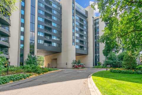 Dean Court, Minneapolis, MN 55416