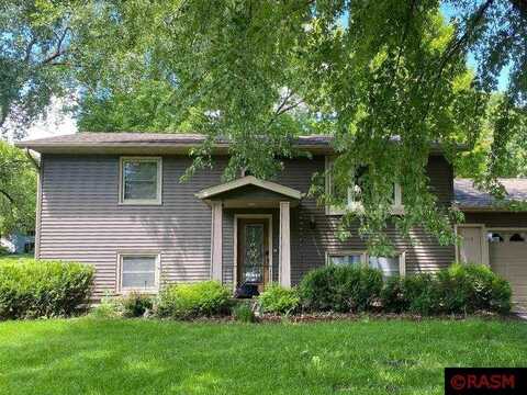 Sw 4Th Street, Madelia, MN 56062