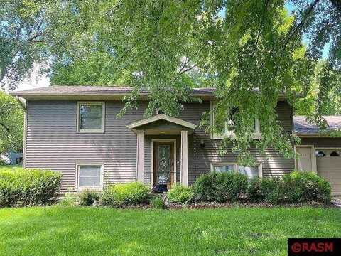 Sw 4Th Street, Madelia, MN 56062