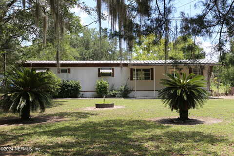 St Johns Avenue, Satsuma, FL 32189