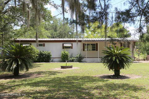 St Johns Avenue, Satsuma, FL 32189