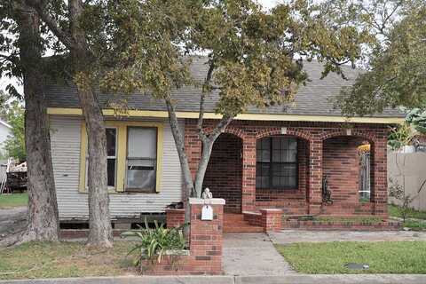 Stimpson Street, Baytown, TX 77520