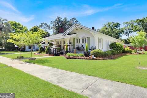 South Wayne Street, Jesup, GA 31545