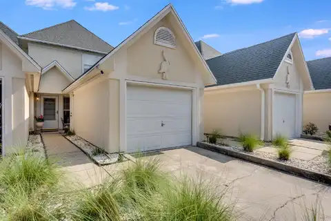 Pelican Place, Destin, FL 32541