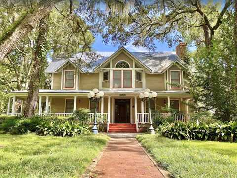 Ne Maggie Cir, Steinhatchee, FL 32359