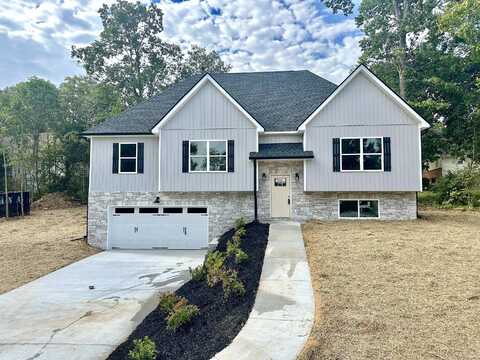 Primrose Ln, Fort Oglethorpe, GA 30742