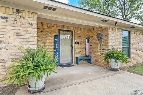 Meadowood Rd, Henderson, TX 75654