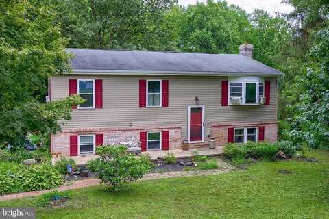 Sweetwater Road, Conestoga, PA 17516