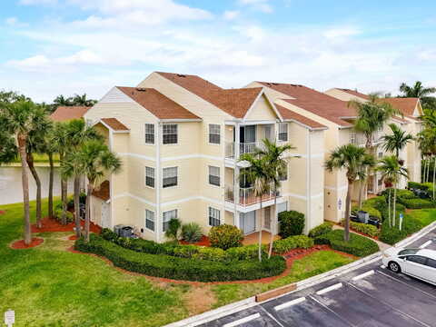 Charlesmont Drive, Indialantic, FL 32903