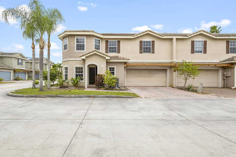 Kole Place, Melbourne, FL 32935