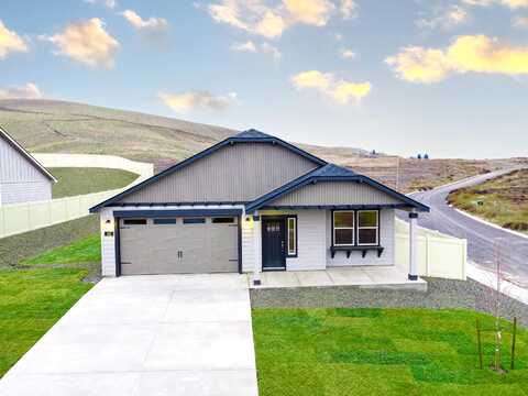 Nw Varnish Avenue, Redmond, OR 97756