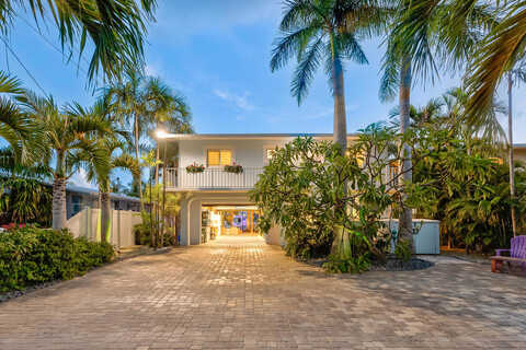 Plantation Avenue, Plantation Key, FL 33036