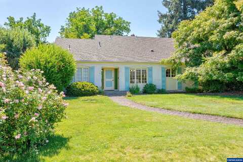 Cloverdale Dr Ne, Albany, OR 97321