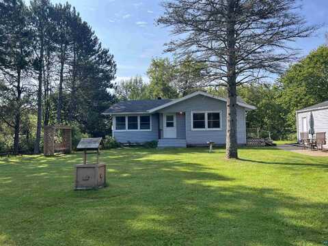 W North Cloquet Rd, Esko, MN 55733