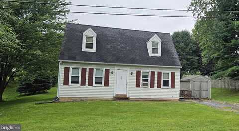 W Lexington Road, Manheim, PA 17545