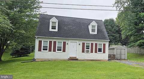 W Lexington Road, Manheim, PA 17545