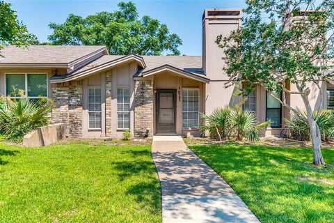 Sandpiper Lane, Dallas, TX 75230