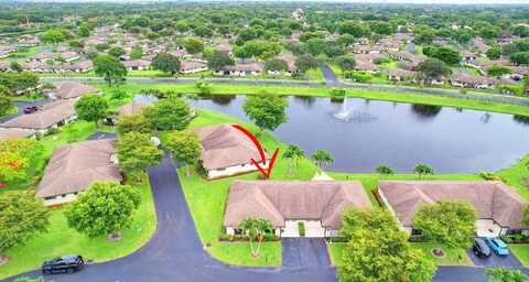 Dovewood Ln, Boynton Beach, FL 33436