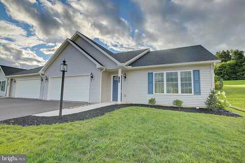 St Andrews Way, Selinsgrove, PA 17870