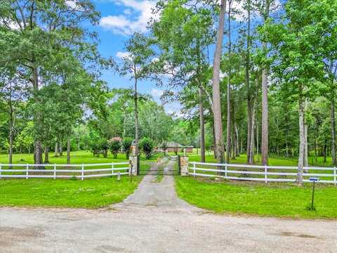 Oak Ridge Drive, Cleveland, TX 77328