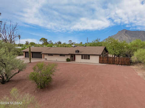 N San Blas Circle, Tucson, AZ 85704