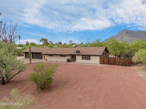 N San Blas Circle, Tucson, AZ 85704