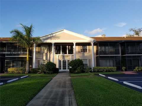 Jacaranda Ln, Plantation, FL 33324