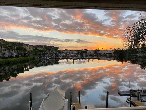 Bay Pointe Drive, Tampa, FL 33615