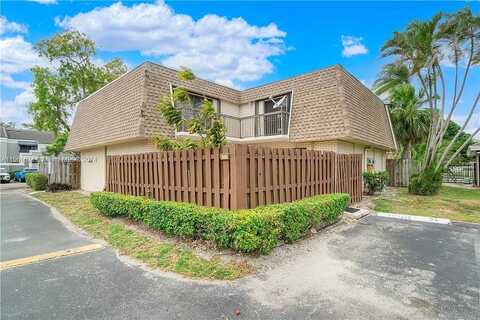 Sw 23Rd Ct, North Lauderdale, FL 33068