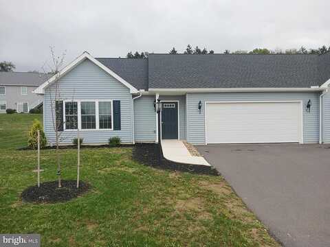 St Andrews Way, Selinsgrove, PA 17870