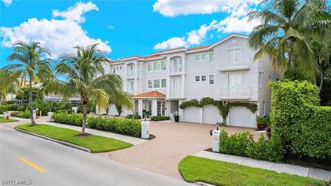 3Rd Street S, Naples, FL 34102