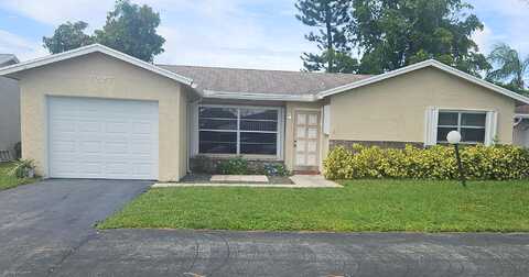 Pine Manor Road, Lake Worth, FL 33467