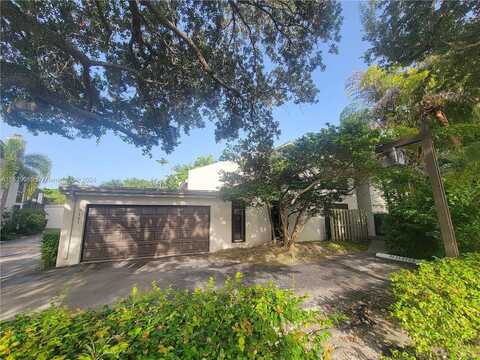 Sw 67Th Ave, South Miami, FL 33143