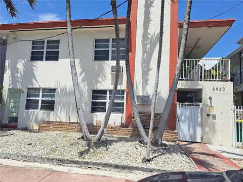 Byron Ave, Miami Beach, FL 33141