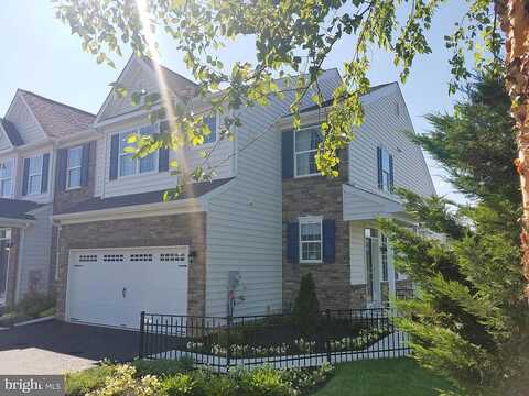 Fountain View Circle, Allentown, PA 18104