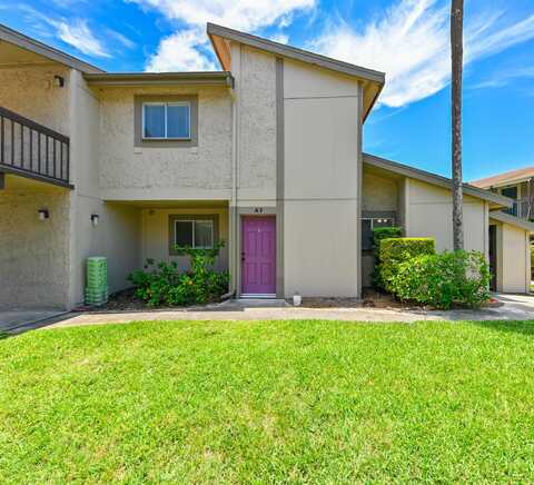 Newtown Circle, Tampa, FL 33615