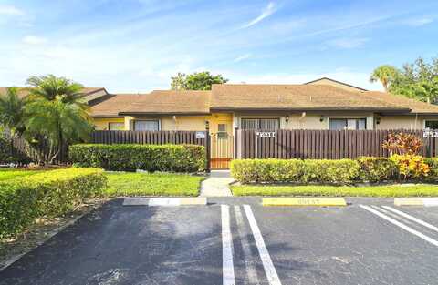 Sea Pine Way, Greenacres, FL 33415