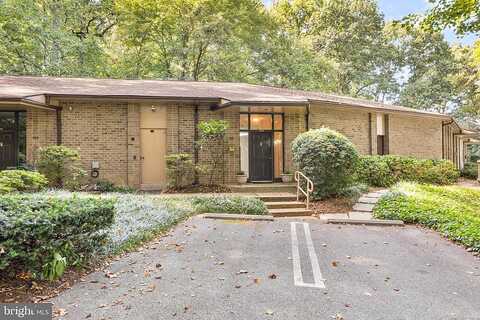 Mount Eagle Drive, Alexandria, VA 22303