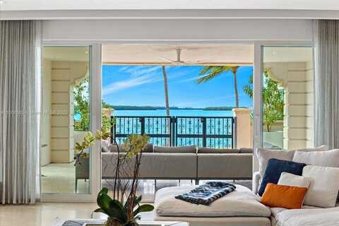 Fisher Island Dr, Miami Beach, FL 33109