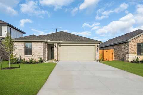 Hunters Trail, Fresno, TX 77545